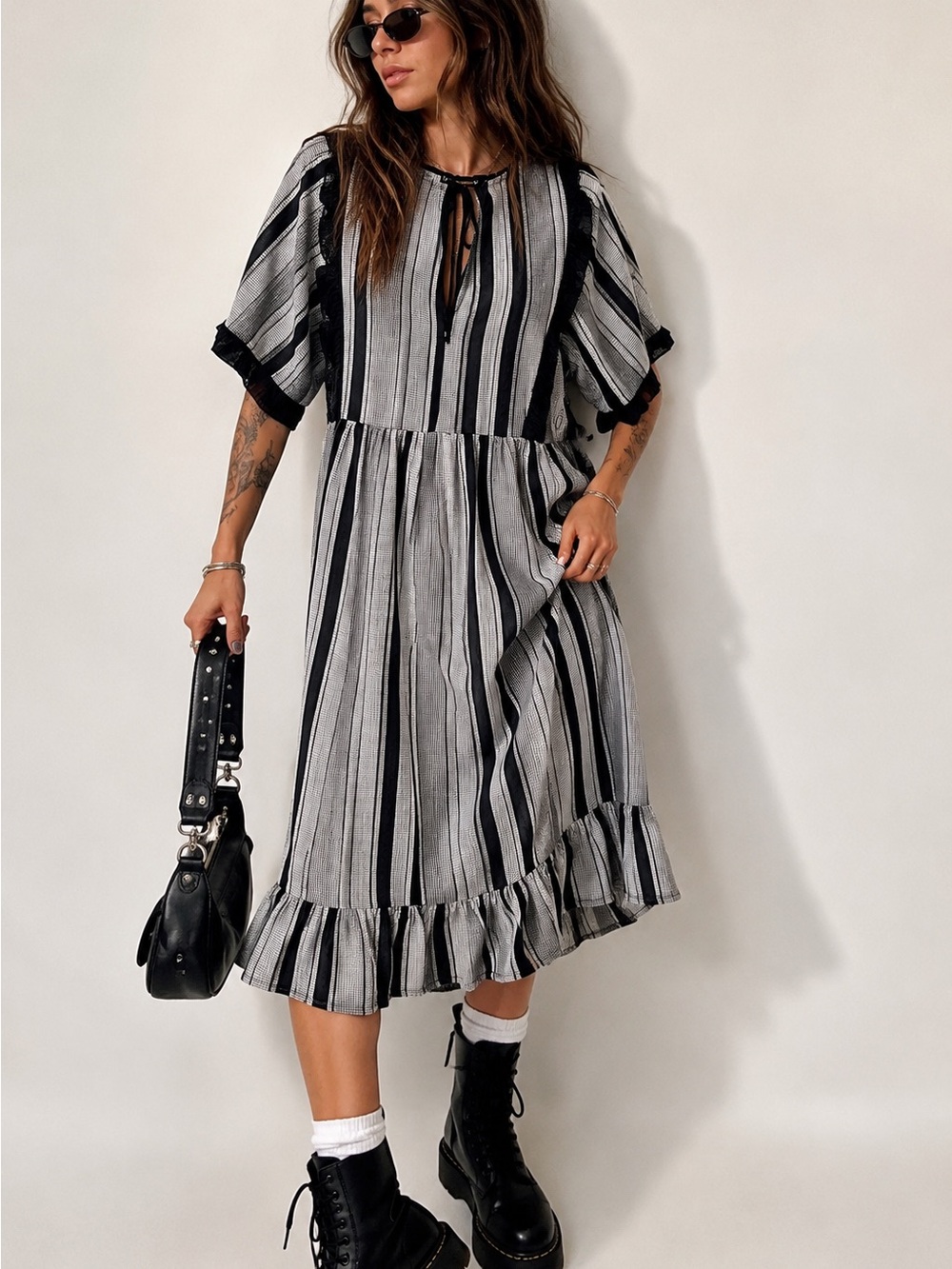 Striped Keyhole Ruffle Hem Midi Dress | Black & Gray | Size Small